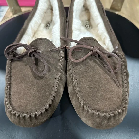 UGG  Olsen Chocolate Suede Slippers  new  no tags - Picture 3 of 12